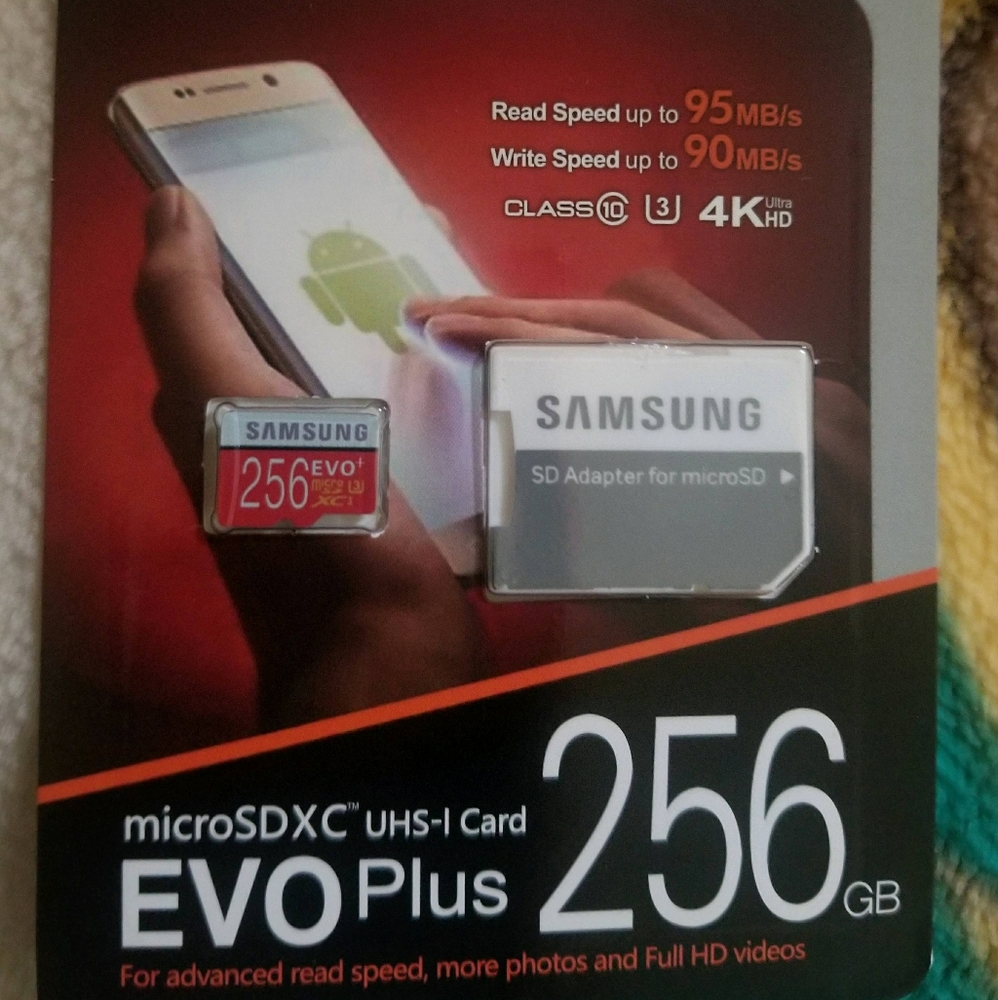 New Samsung 256GB memory card